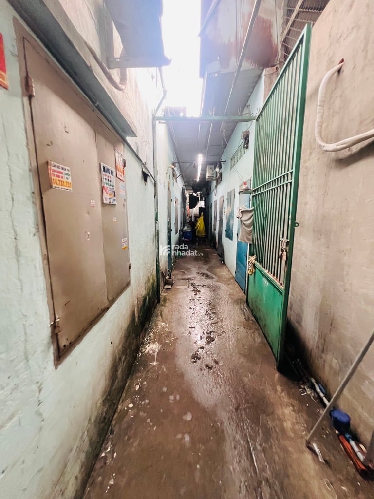 BÁN NHÀ MẶT TIỀN BÌNH HƯNG HÒA 600M2 20.4 TỶ CÓ 3 KIOT VÀ 8 PHÒNG TRỌ CHO THUÊ