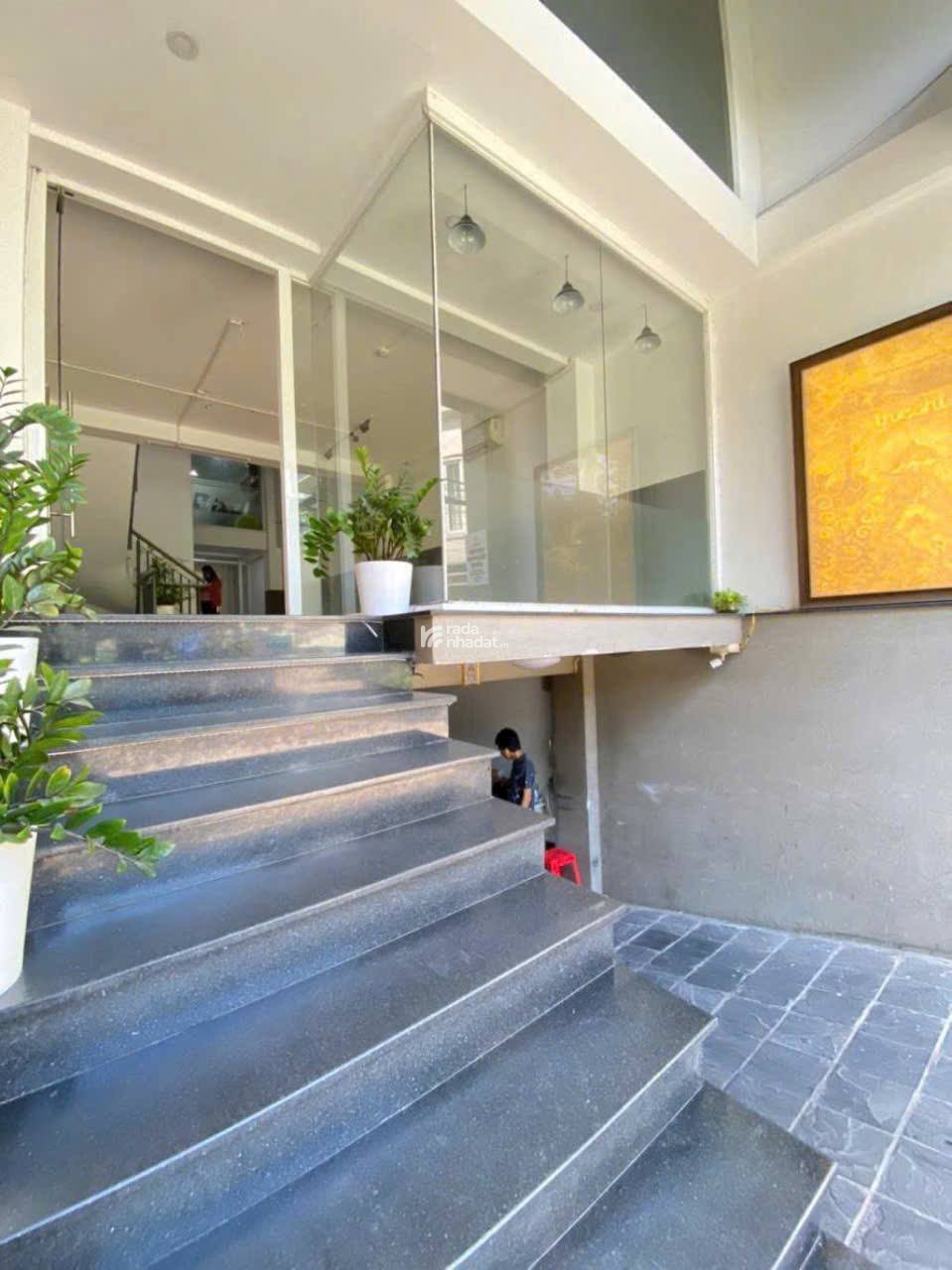 [QUẬN 1] VIP NGUYỄN THỊ MINH KHAI - TOÀ NHÀ 8TẦNG -110M2- NGANG HƠN 4M 40.5T