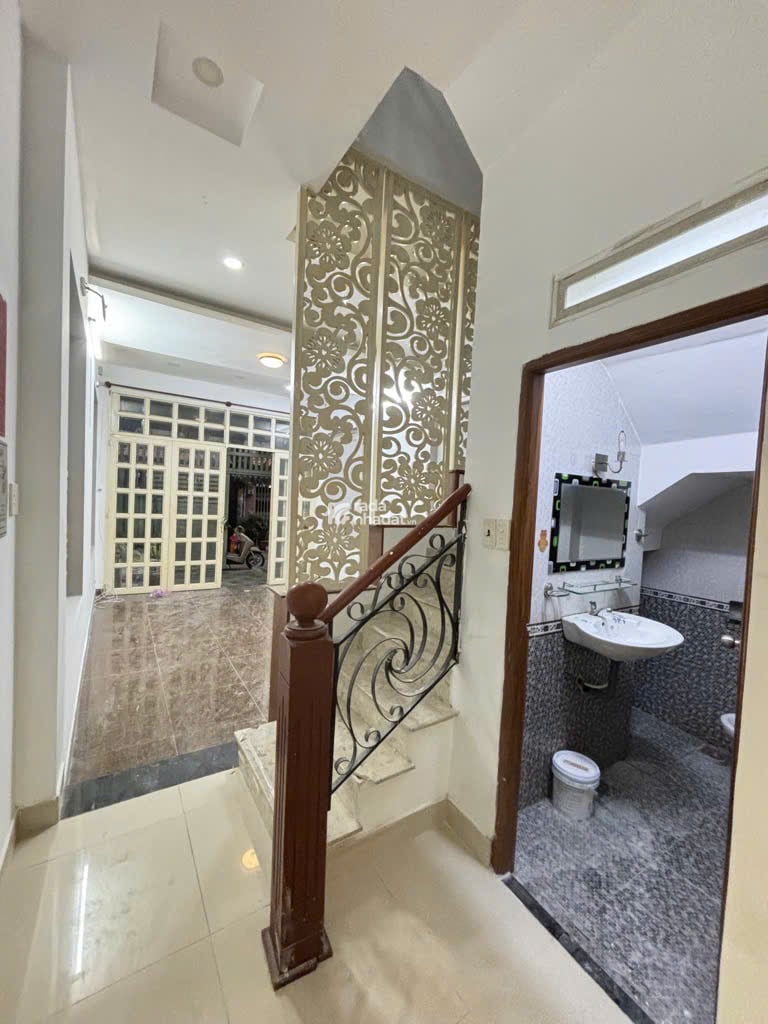 Nhà hẻm xe hơi Nguyễn Xí, Quận Bình Thạnh, 73m2 thổ cư, Chỉ 11.7 tỷ.