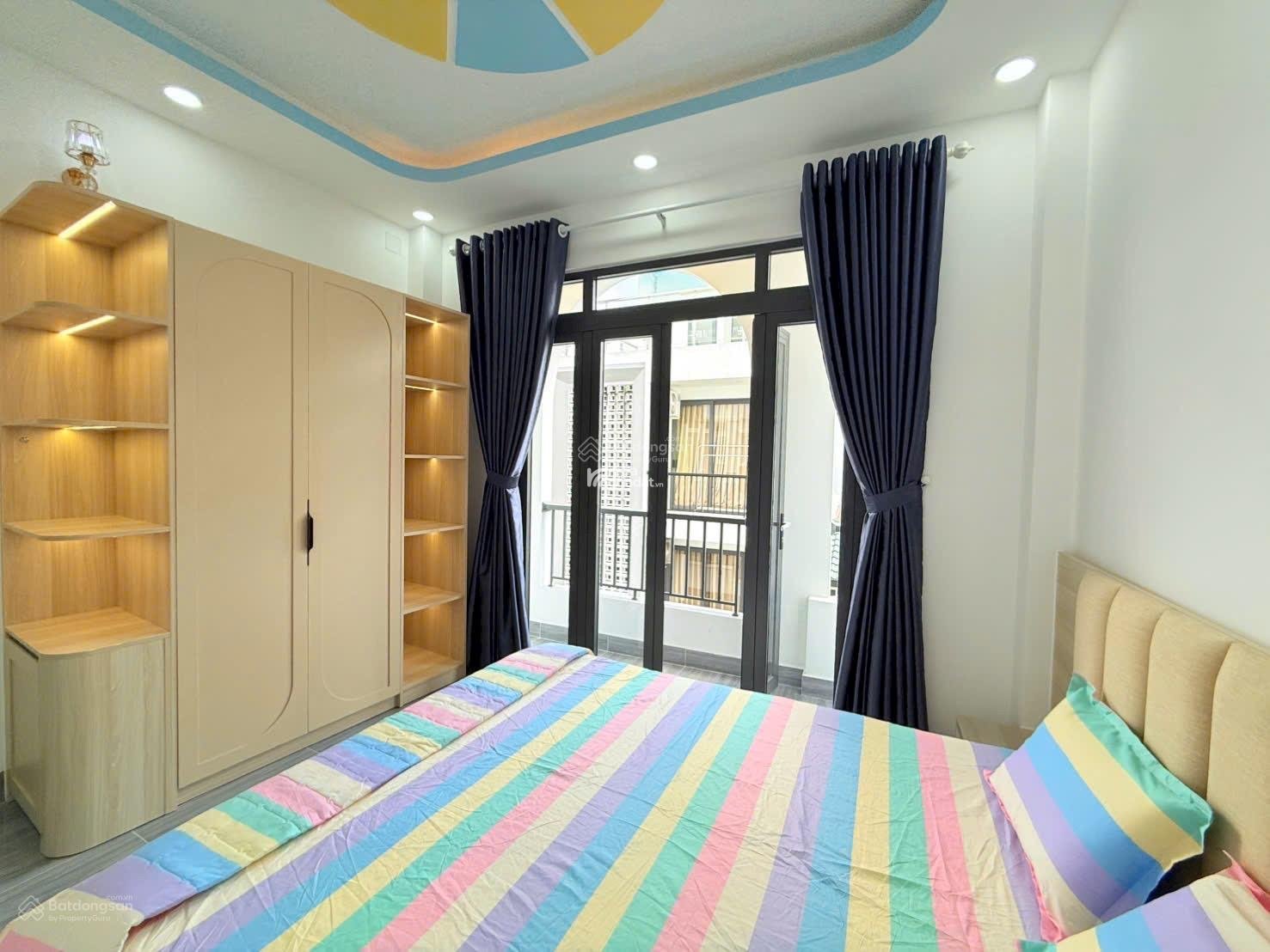 NHÀ MỚI XÂY HAI CĂN LIỀN KỀ 56m2 (4X14M) - 4 LẦU BTCT - NGAY CHỢ PHAN VĂN TRỊ