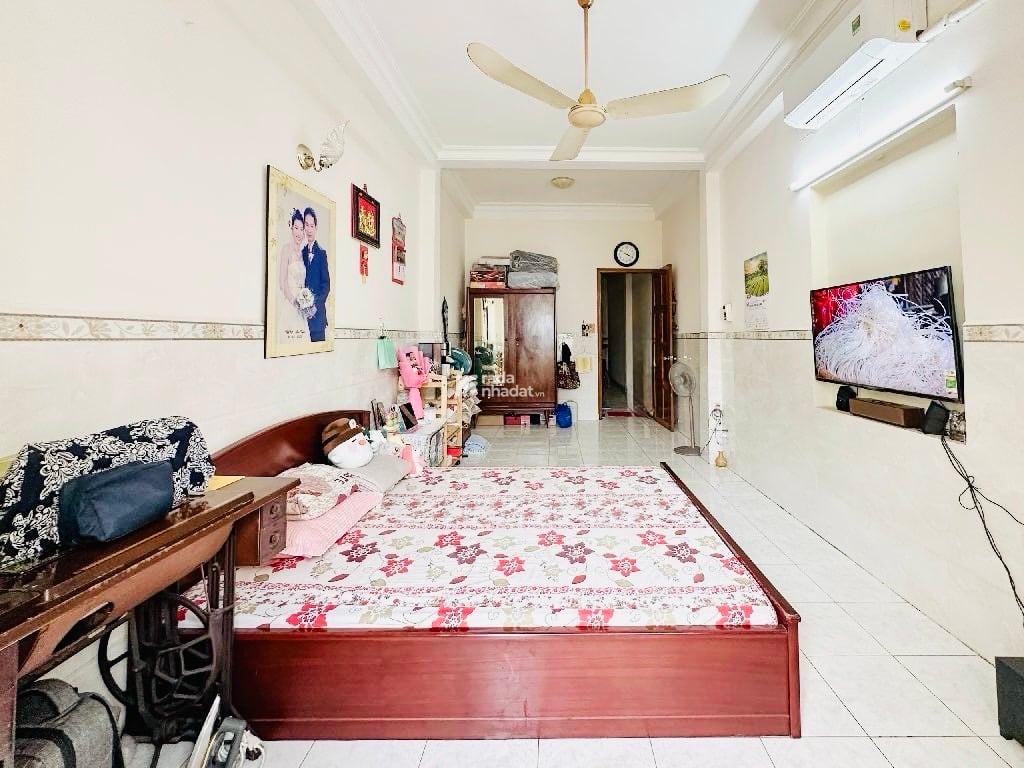MẶT TIỀN KD NGUYỄN TRỌNG TUYỂN, PHÚ NHUẬN, 90M2 CÓ KC TIỆN CẢI TẠO. GIẢM 2T CHỈ CÒN 14.5T TL 