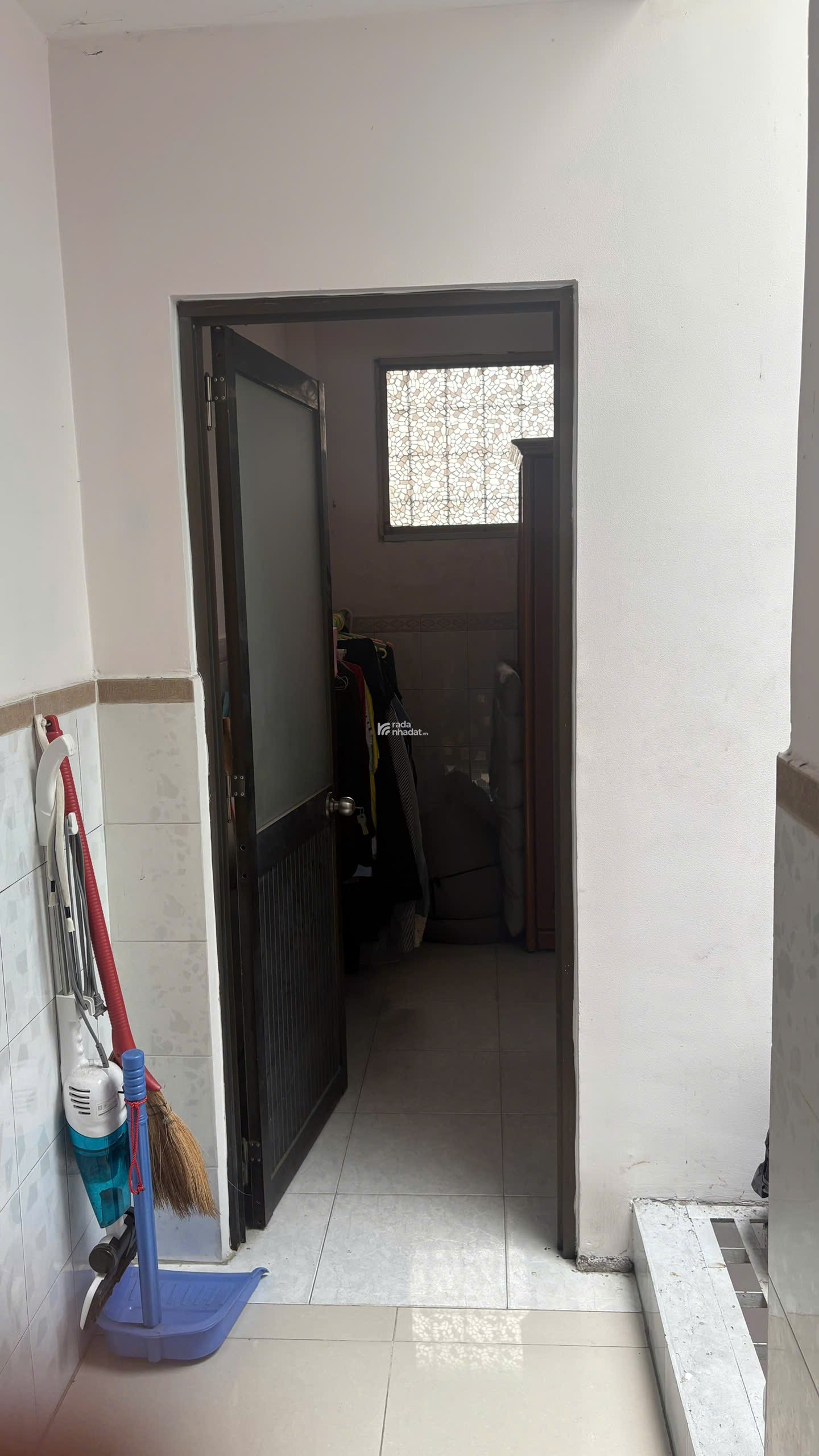 BÁN NHÀ 3 TẦNG PHƯỜNG 11, QUẬN 5 NGAY CHỢ XÃ TÂY
