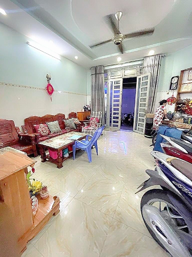 Bán nhà gần đường tân sơn nhì gò dầu