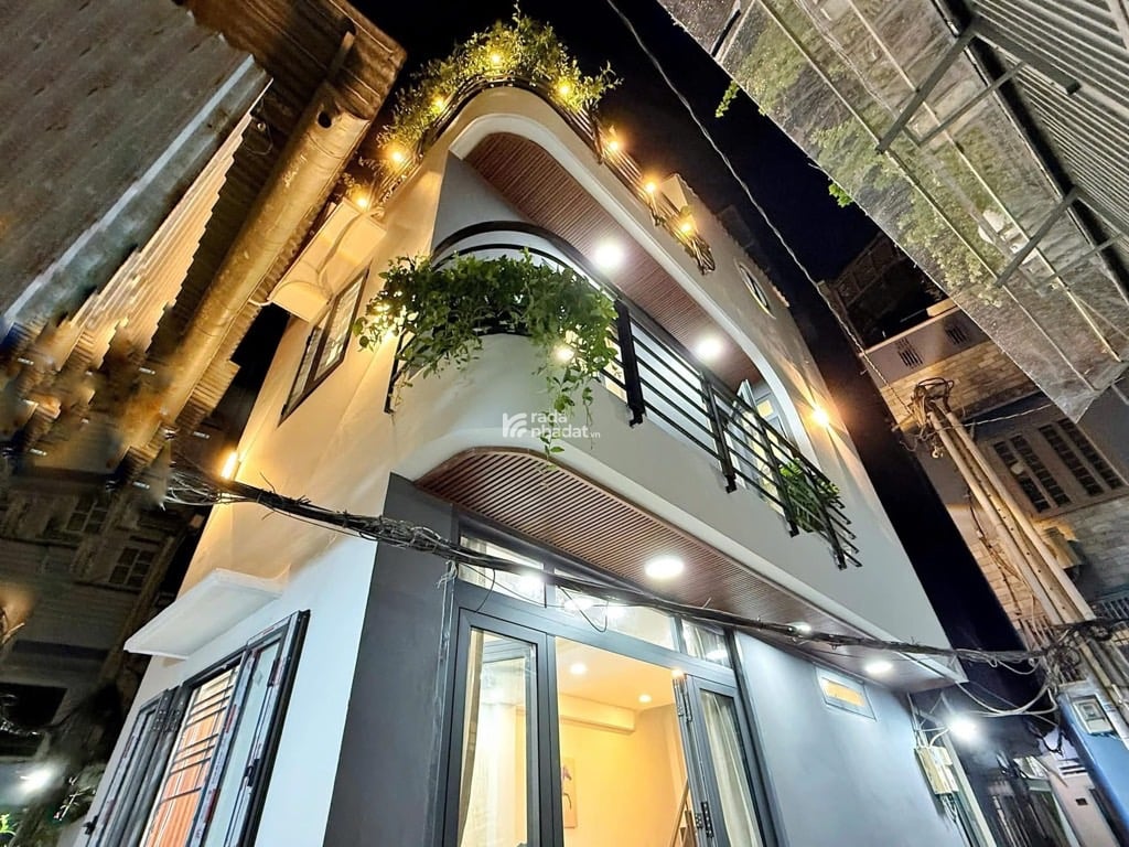 TRUNG TÂM TP. HẺM XE HƠI DUY TÂN, PHÚ NHUẬN, 20M2 CÓ KC Ở NGAY. GIẢM 350TR CHỈ CÒN 4.15T TL 