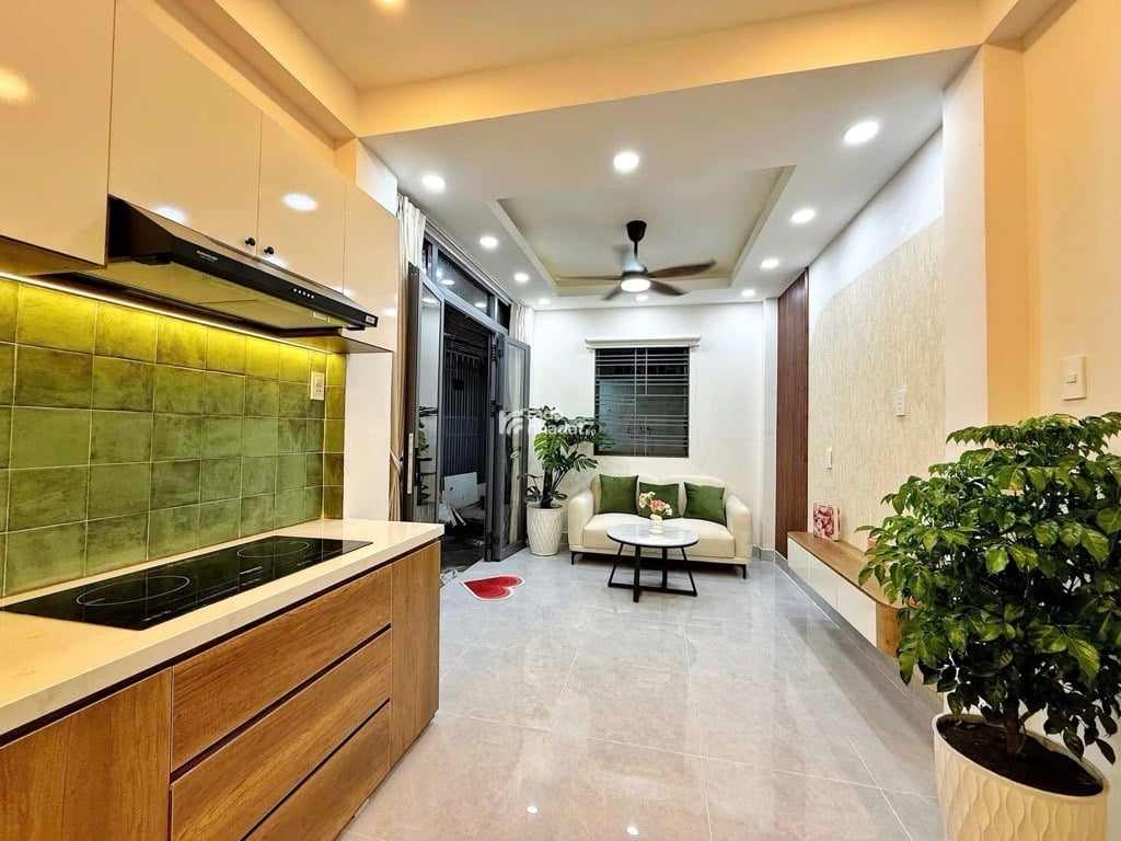 TRUNG TÂM TP. HẺM XE HƠI DUY TÂN, PHÚ NHUẬN, 20M2 CÓ KC Ở NGAY. GIẢM 350TR CHỈ CÒN 4.15T TL 
