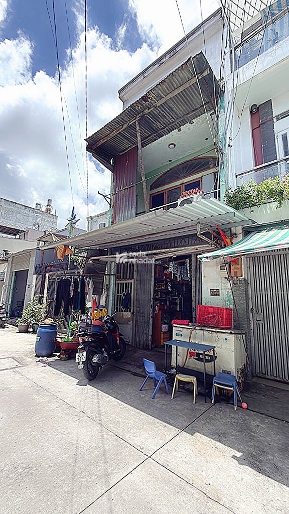 Bán nhà gần lê trọng tấn bình hưng hoà