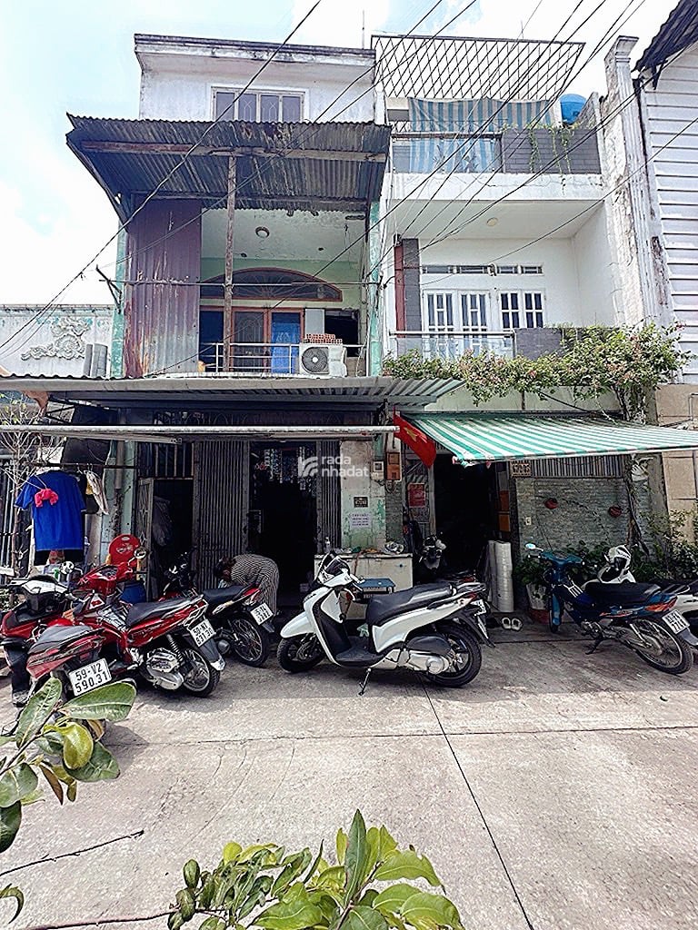 Bán nhà gần lê trọng tấn bình hưng hoà