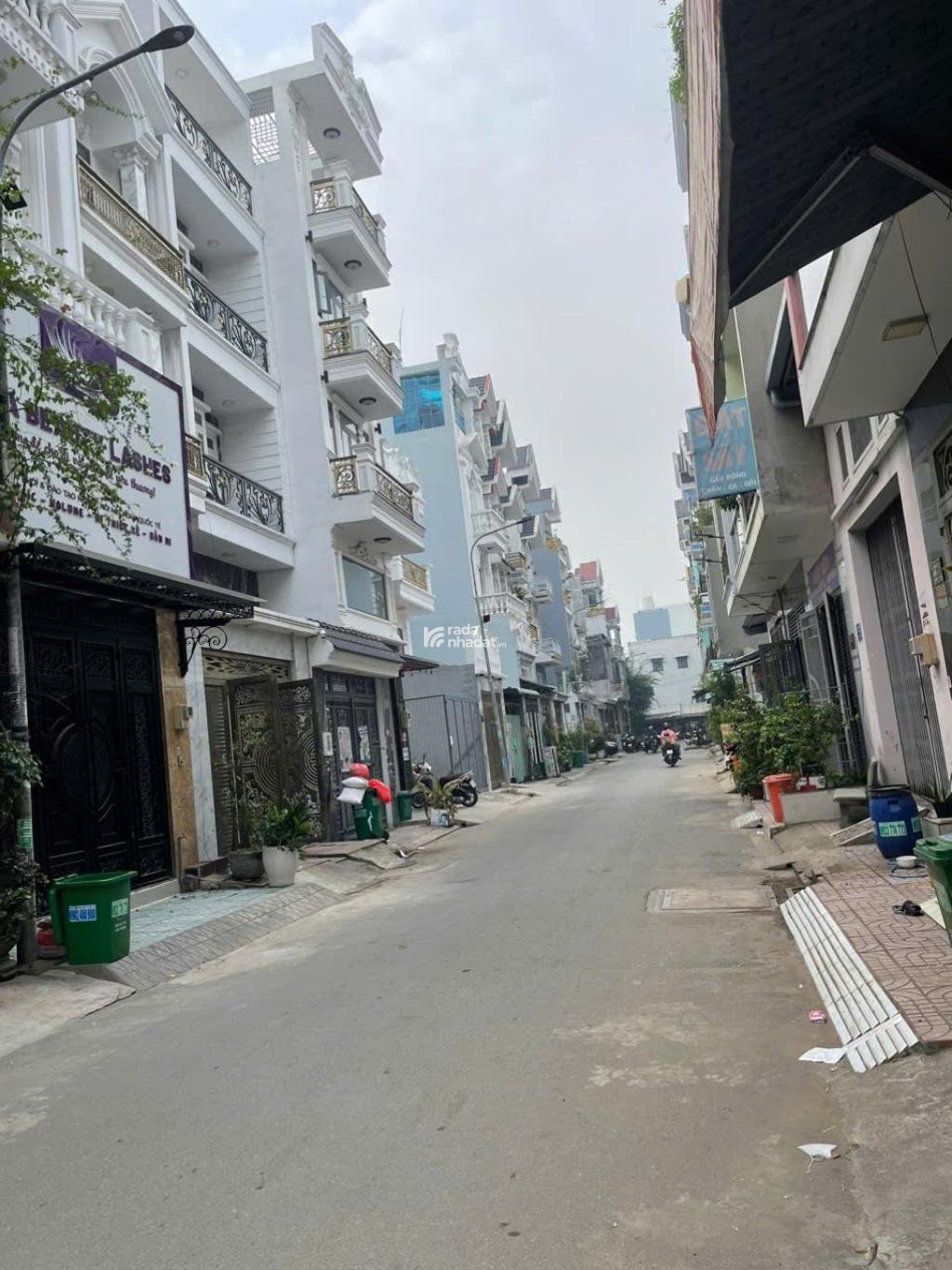 BÁN NHÀ BẾN LỘI 80M2 (4.5x18) 3 TẦNG SÂN THƯỢNG HXH 8M 6.45 TỶ BÌNH TÂN 