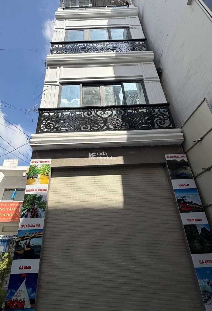 NHÀ VIP NGAY CHỢ PHẠM VĂN HAI, TÂN BÌNH, 30M2 CÓ KC MỚI Ở NGAY. GIẢM 750TR CHỈ CÒN 5.3T TL 