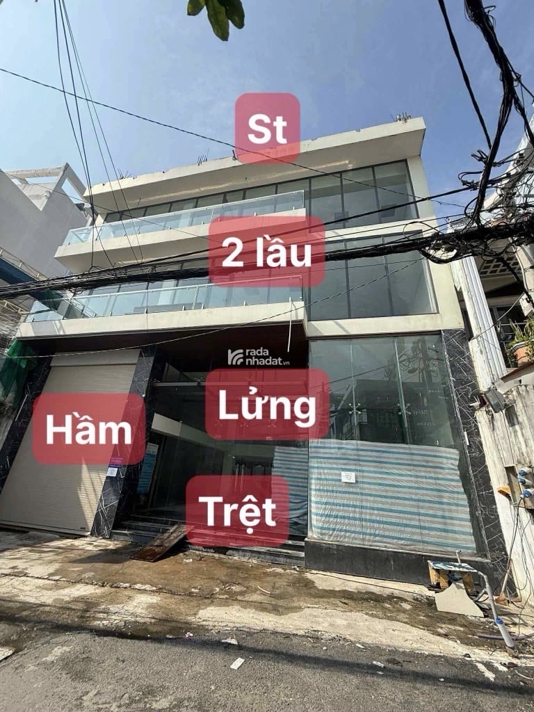 NHÀ VĂN PHÒNG 6 TẦNG - HẺM XE HƠI THÔNG 8m - XE HƠI ĐẬU TRONG HẦM - THUẬN TIỆN MỞ VĂN PHÒNG CTY