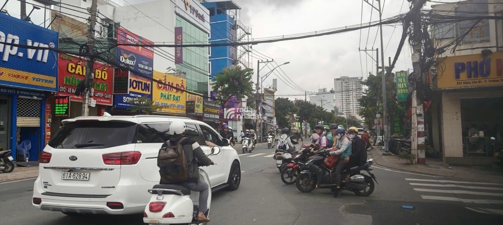 NHÀ MỚI ĐẸP Ở NGAY, HẺM XE TẢI VI VU, GẦN MOONLIGHT RESIDENCES; 7,5X26 CHỈ 23 TỶ.