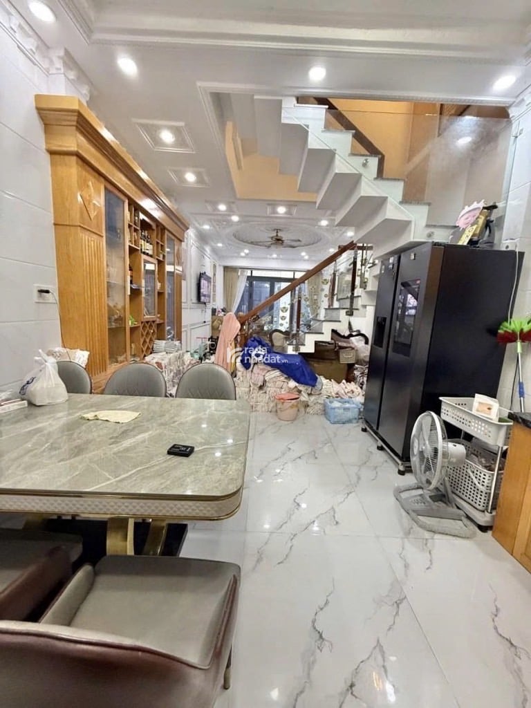 Bán nhà đường phạm đăng giảng bình hưng hoà