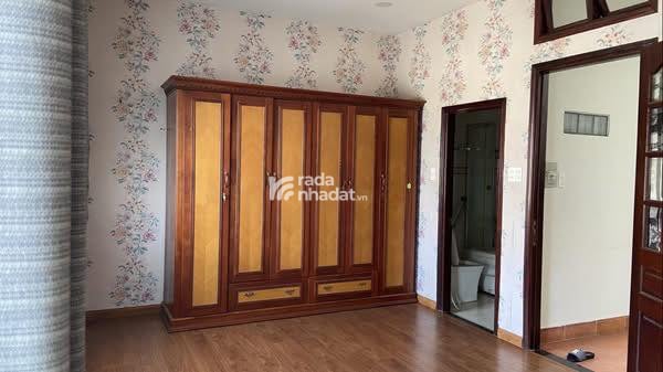 CHO THUÊ BIỆT THỰ KHU BÊN SÔNG, GIGAMALL, 1 TRỆT 2 LẦU, FULL NỘI THẤT, 25TR.