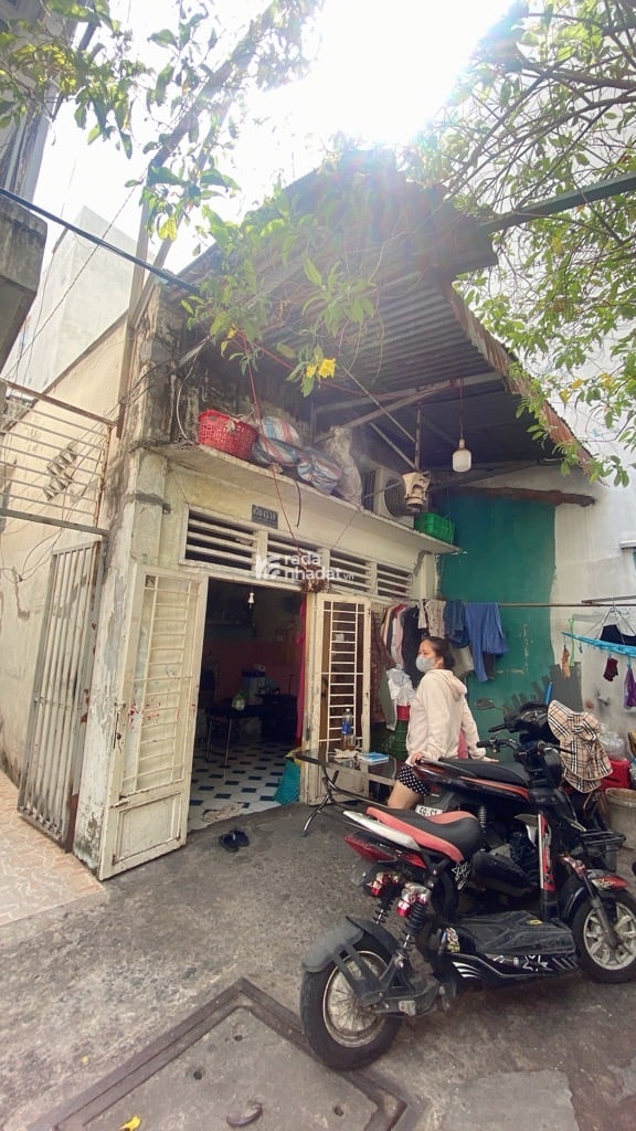 HẺM XE HƠI SÁT NHÀ, LẠC LONG QUÂN, TÂN BÌNH, 40M2 CÓ KC Ở NGAY. GIẢM 350TR CHỈ CÒN 4.34T TL 