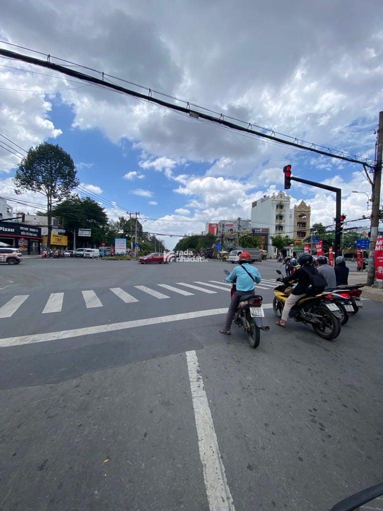 BÁN CHDV ĐƯỜNG SỐ KẾ TÊN LỬA 177M2 17 TỶ THU 55 TRIỆU BÌNH TRỊ ĐÔNG B