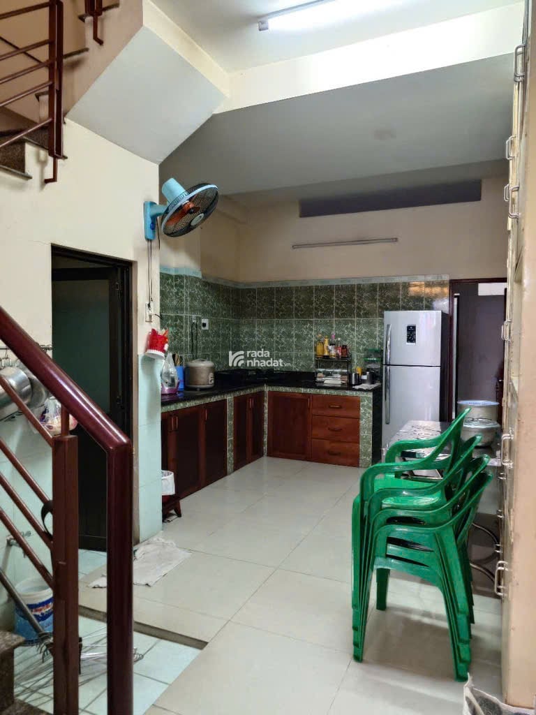 MẶT TIỀN KDC BÌNH PHÚ - CHỢ HỒ TRỌNG QUÝ,QUẬN 6 (4m x 18m x 3 TẦNG) 9,6 TỶ TL