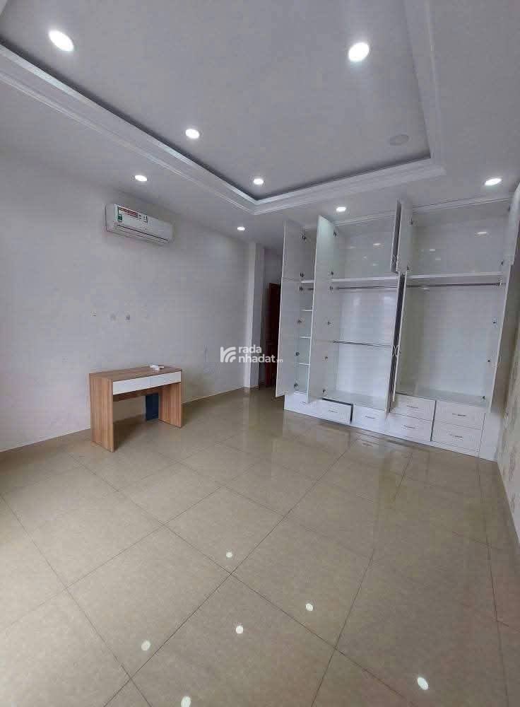 CHO THUÊ NHÀ SẴN MÁY LẠNH SÂN ĐẬU XE HƠI SÁT  CHỢ HIỆP BÌNH,THỦ ĐỨC GIÁ 17TR