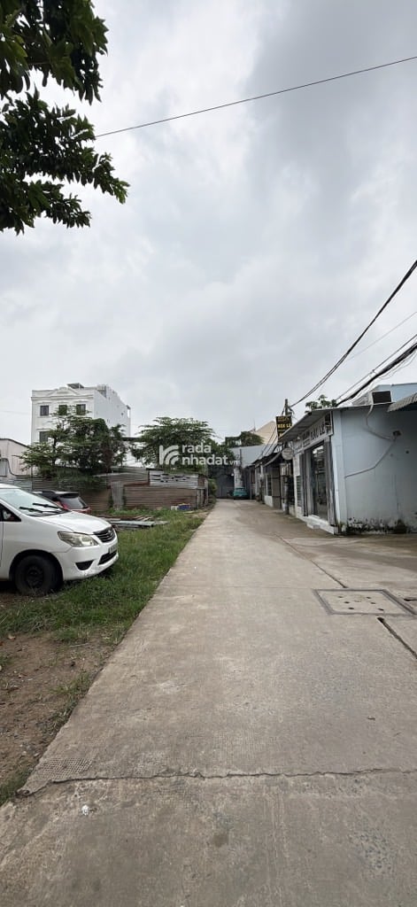 BÁN NHÀ LIÊN KHU 45 200M2 11 TỶ HAI MẶT HẺM Ô TÔ XE TẢI KẾ CHỢ BÌNH THÀNH BÌNH TÂN 