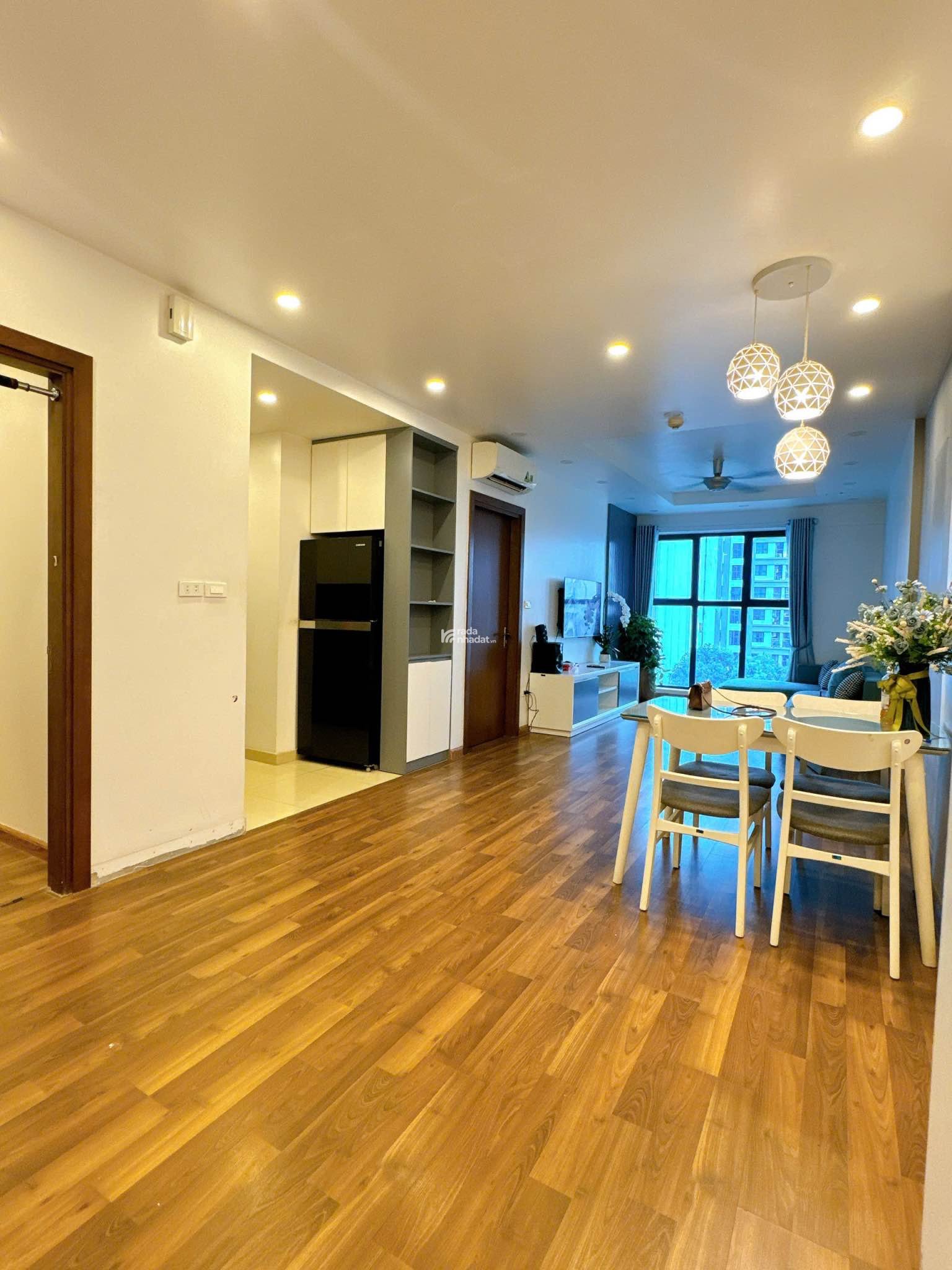 Chính chủ cần bán CC 65m2, giá 4,2 tỷ (bao phí sang tên) tại tòa Bắc Hà Lucky, Cầu Giấy, Hà Nội