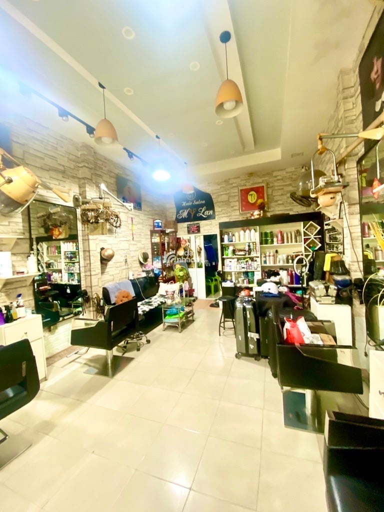 HẺM XE HƠI -NGAY ĐƯỜNG SỐ 12 -PBHH -BÌNH TÂN- GIÁP VỚI TÂN PHÚ