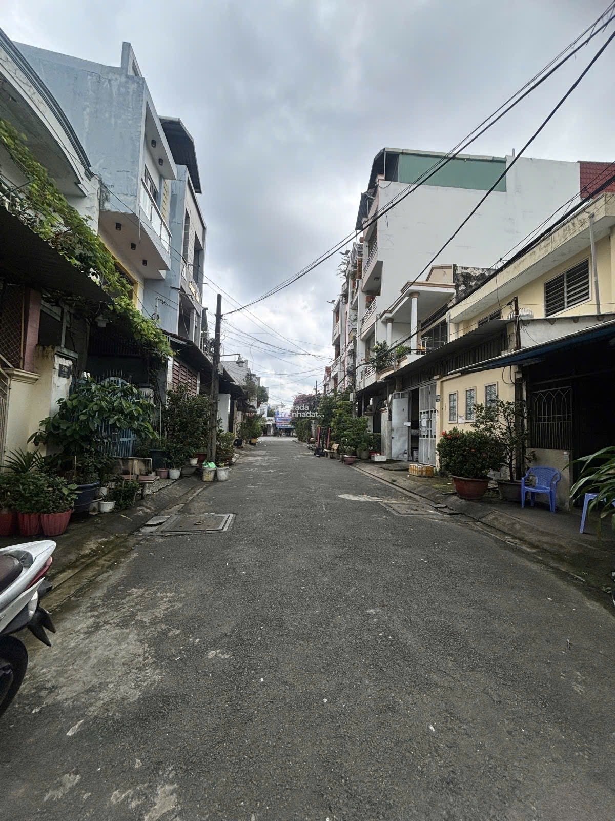  Hẻm 8m Tô Hiệu - Khúc Phân Lô - Giáp Đầm Sen - 70M2 - 5 Tầng - GẤP BÁN