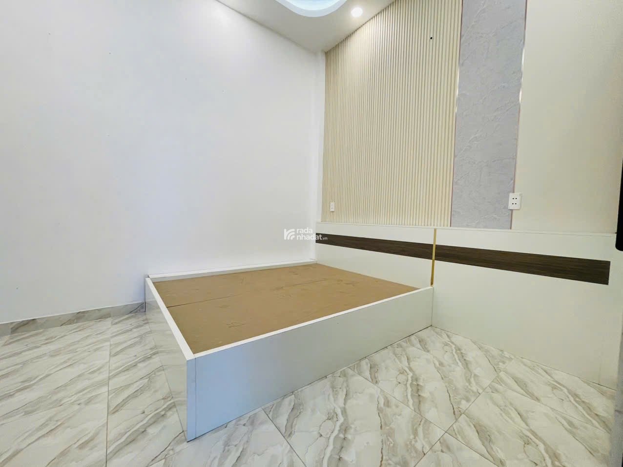 BÁN NHÀ QUANG TRUNG P10, GÒ VẤP. DT 50.5m2, 2PN Sân thượng Giá chỉ 5.6 Tỷ