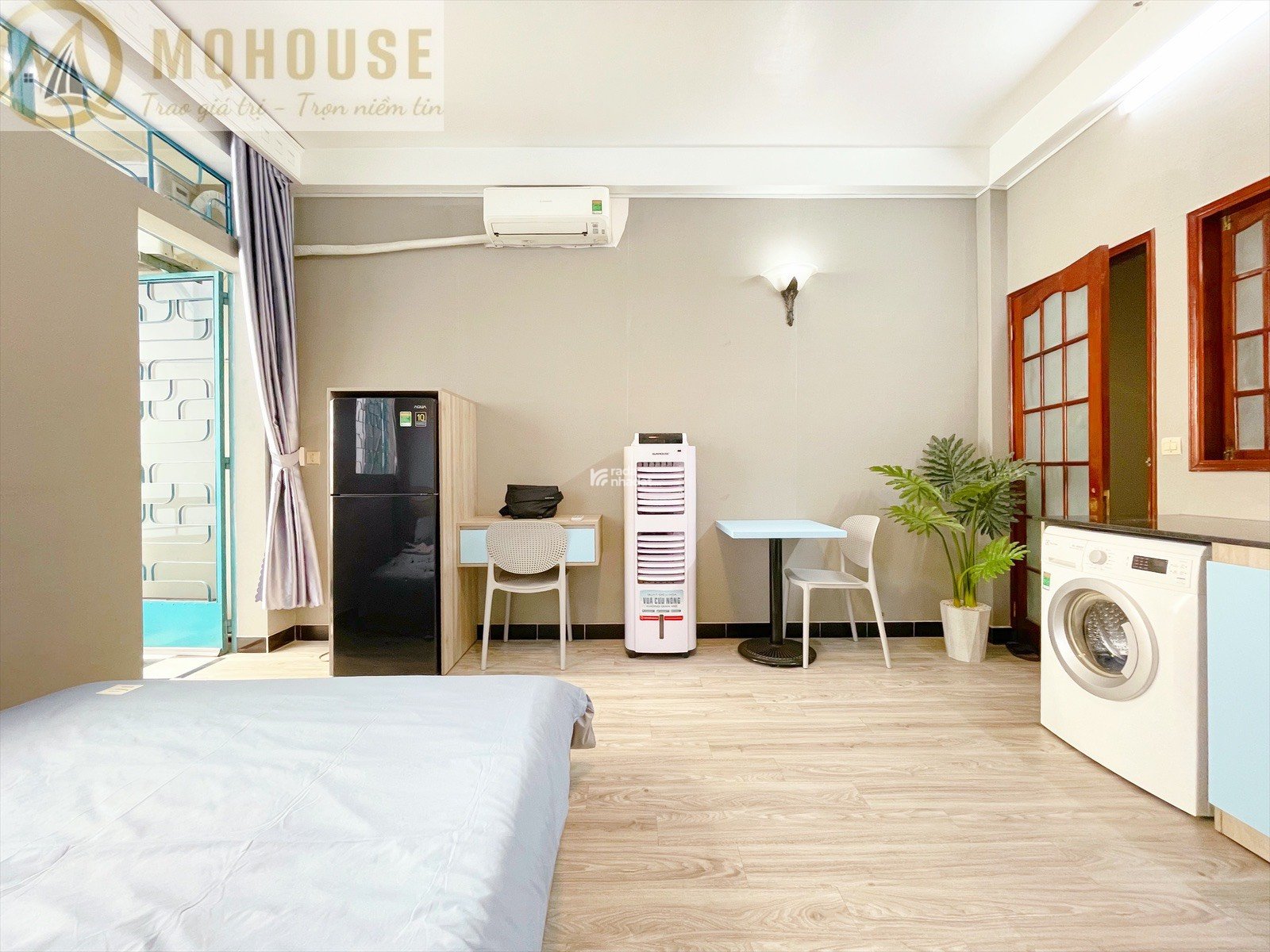 Cho Thuê Căn Hộ Q1_Full Nội Thất_Máy Giặt Riêng_Thang Máy_Mặt Tiền