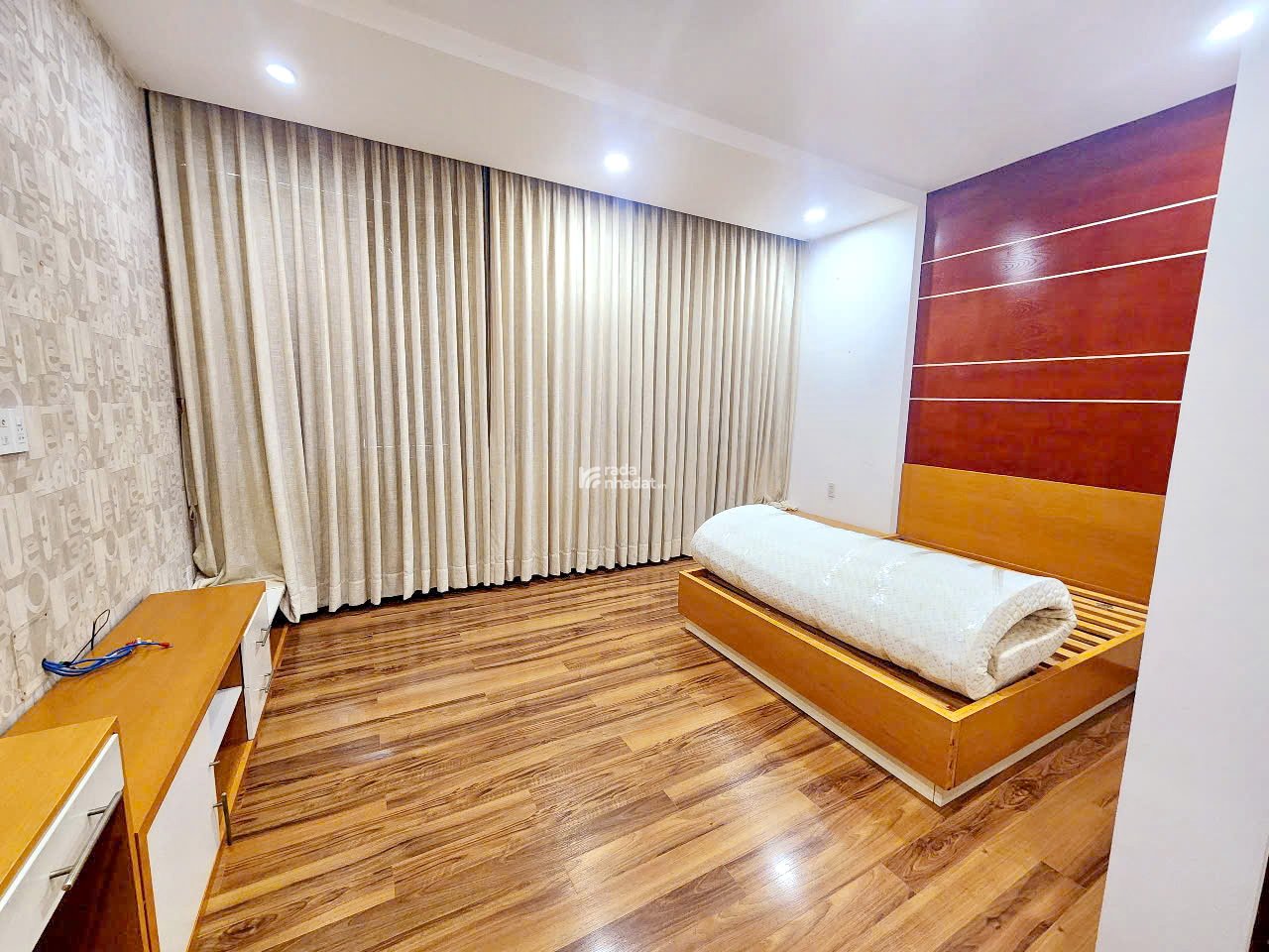 Bán nhà 2 lầu hẻm 125 đường Nguyễn Thị Tần P.Rạch Ông Quận 8