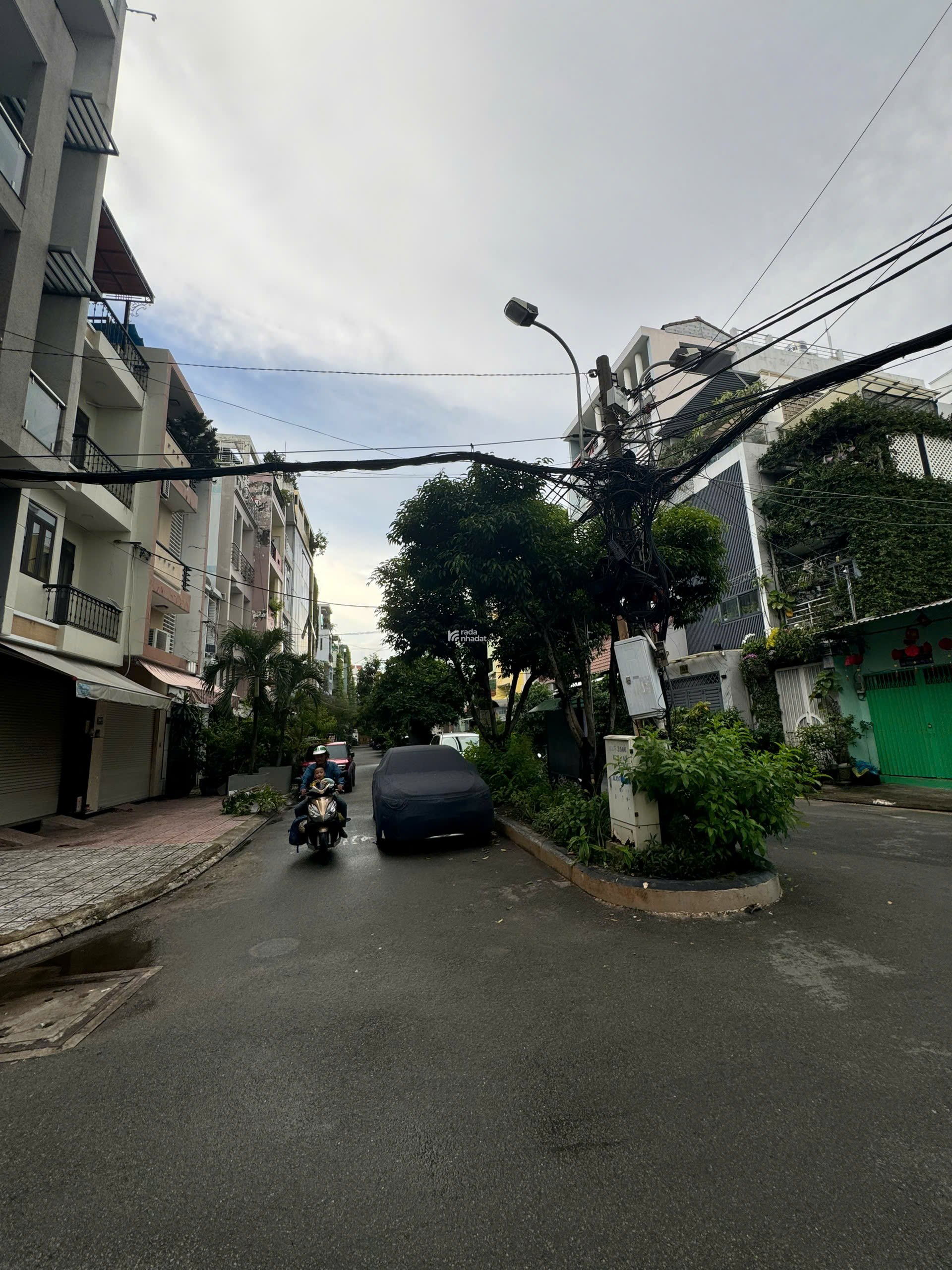 Nhà phố Lạc Long Quân khu dân cư yên tĩnh, hẻm rộng xe hơi GIÁ 11.5 tỷ