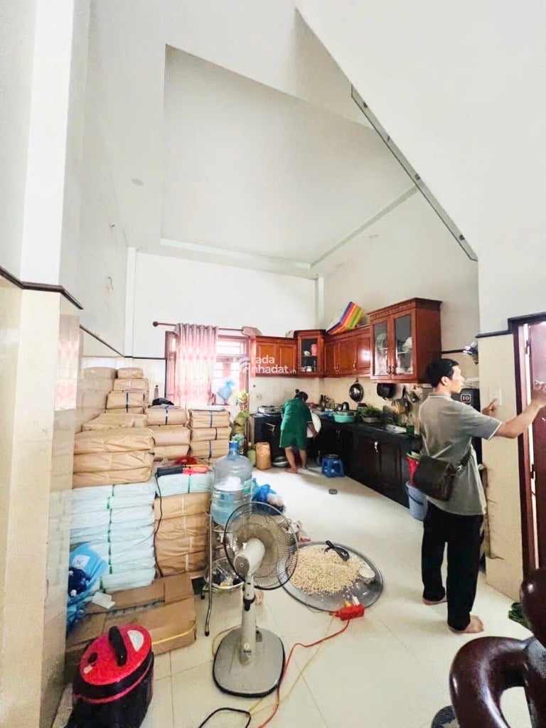 Bán nhà 2 mặt tiền gần AEON tân phú đường số 11 bình hưng hoà