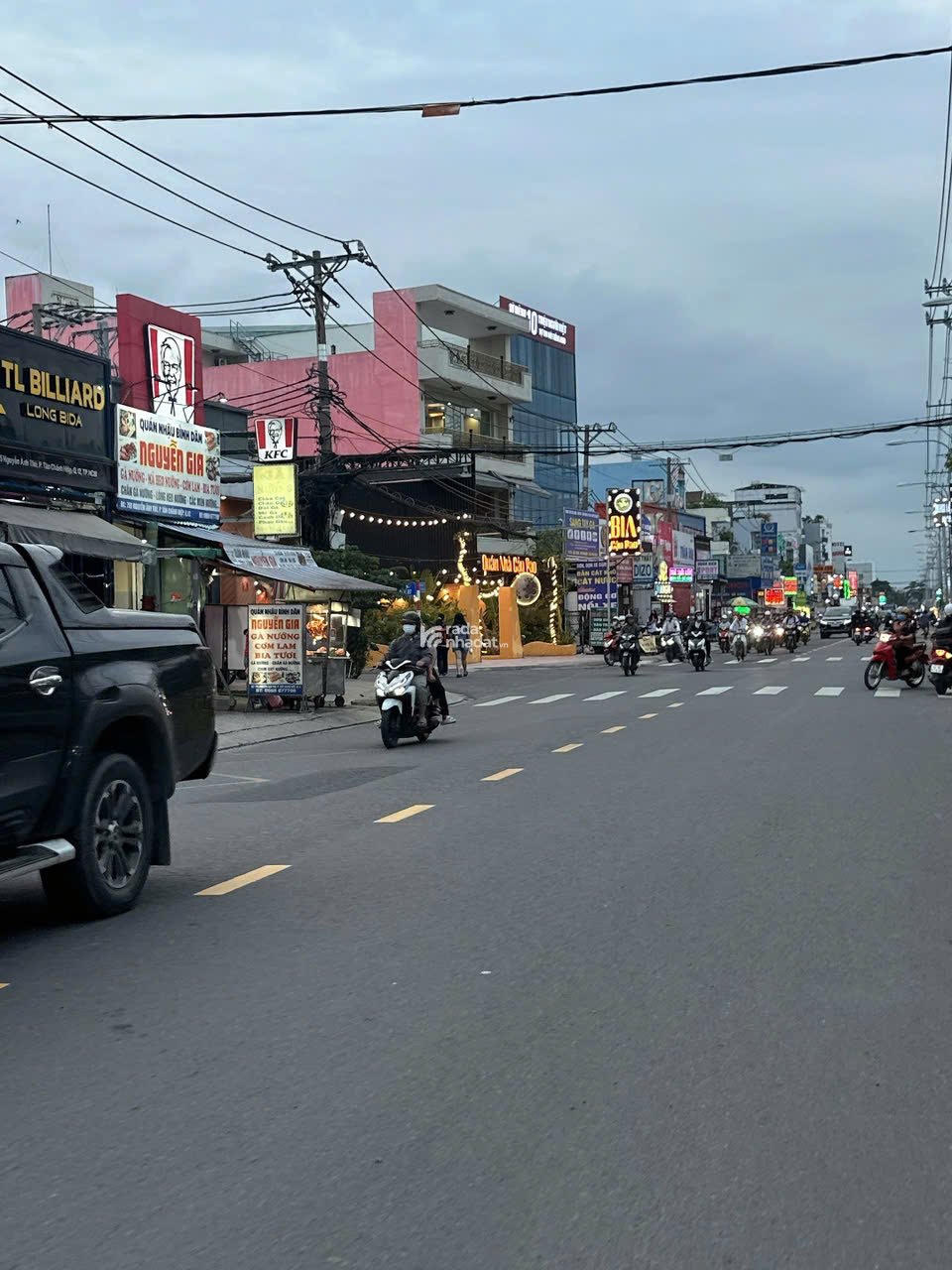 NGỘP quá NGỘP mặt tiền Nguyễn Ảnh Thủ Q12 ngang 4.5m 135m2 4 lầu KD đa ngành 14.8 tỷ.