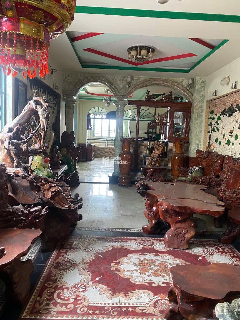 NGỘP quá NGỘP mặt tiền Nguyễn Ảnh Thủ Q12 ngang 4.5m 135m2 4 lầu KD đa ngành 14.8 tỷ.