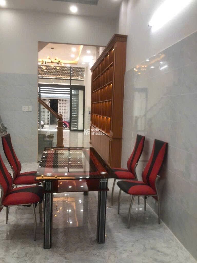 Nhà Mới Tinh 4Tầng ST 5PN, 4x17m, Đường Nhựa 7m Thông, Oto Ngủ Nhà, Ngay Chợ LK56