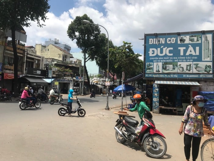 VỊ TRÍ ĐẮC ĐỊA TÌM ĐÂU RA MT NGUYỄN KIỆM DT KHỦNG 785M2 , 