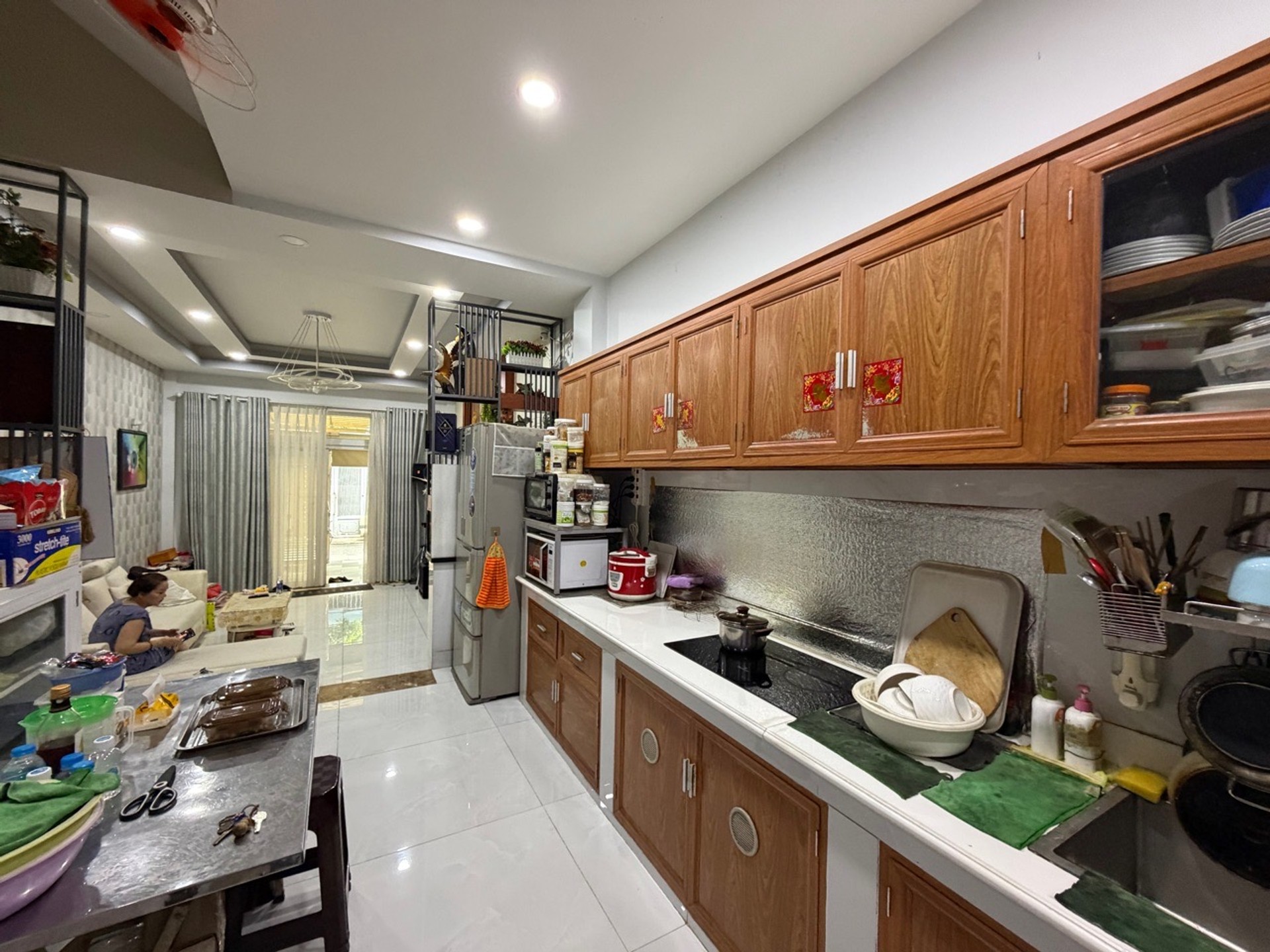 HXH 8m Gò Dầu - Tân Sơn Nhì, 80m2, 4 tầng, 6PN, full nội thất, an ninh, Chỉ 9.9 tỷ TL