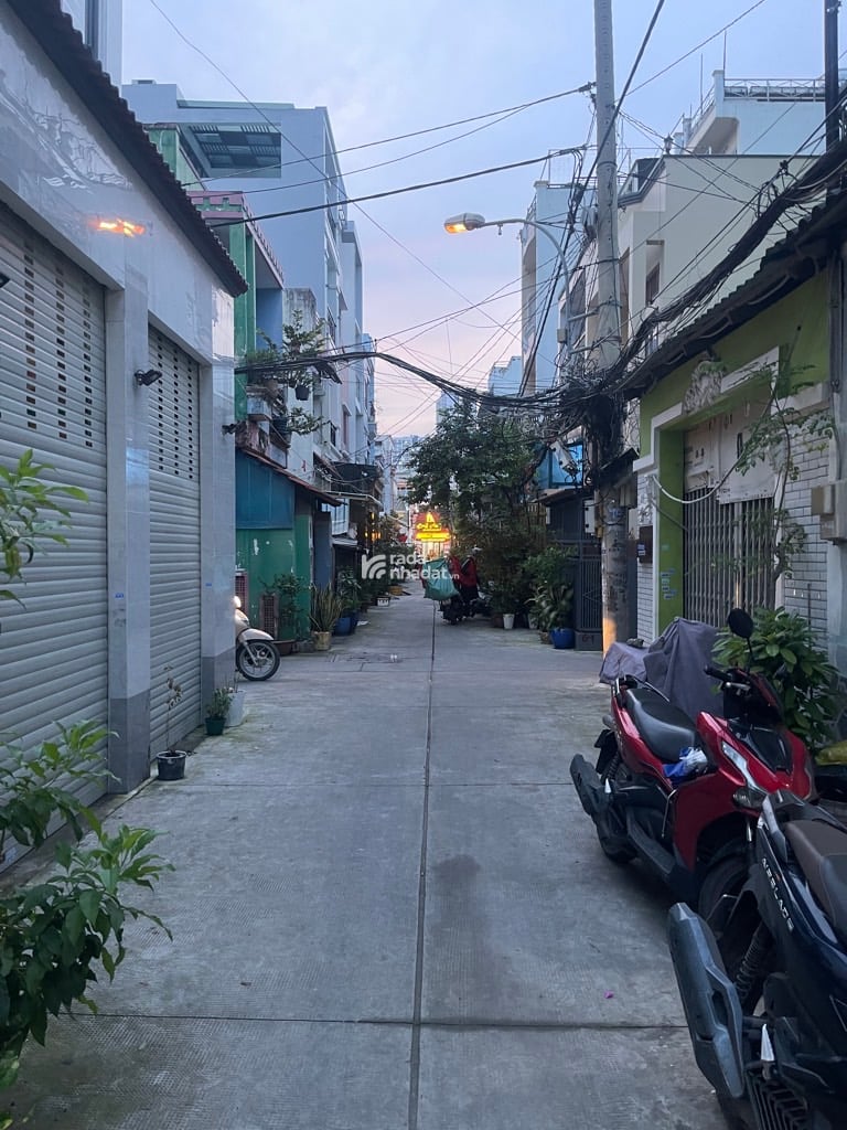 Nhà 3 tầng - Cư xá Phú Lâm D - Khu Bình Phú,  Quận 6 - 64M2 (4m x 16m) .... chỉ 7 tỷ 