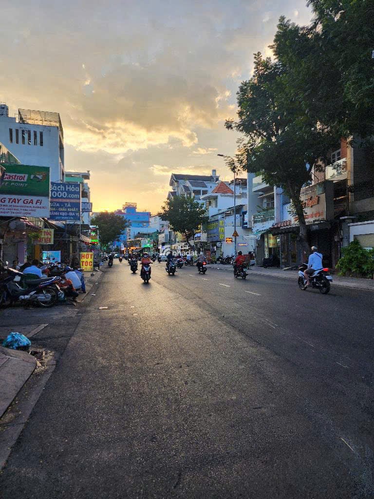 Nhà HXH Vườn Lài, 80m2, 4PN, chỉ 7.9 tỷ TL, cho thuê 12tr/tháng