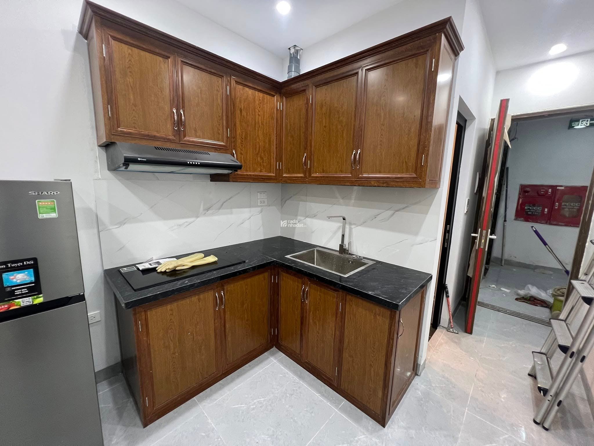 Cho thuê gấp căn hộ 2PN full đồ giá tốt tại chung cư Đông Đô, giá chỉ 14 triệu LH 0364 224 ***