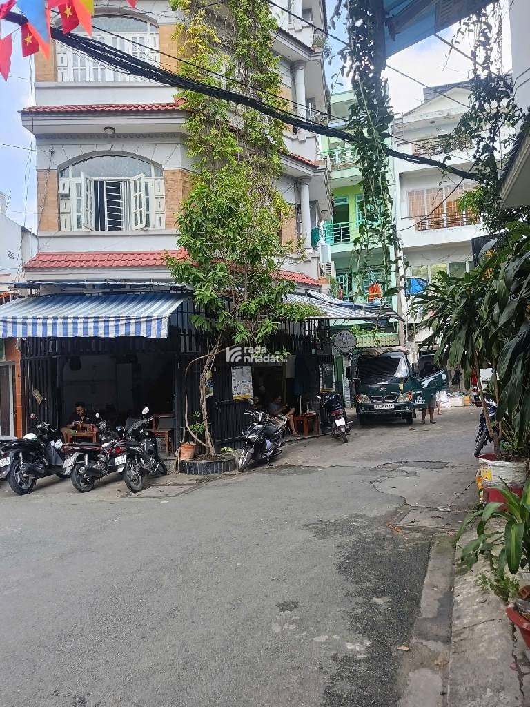 NHÀ VIP NGAY CHỢ PHẠM VĂN HAI, TÂN BÌNH, 54M2 CÓ KC TIỆN CẢI TẠO MỚI. GIẢM 750TR CHỈ 11.2T TL 