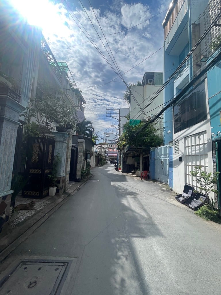 MT HẺM KINH DOANH ĐA NGÀNH NGHỀ - NGANG 6 - TIỆN XÂY MỚI HOẶC CẢI TẠO CHDV- VPCTY