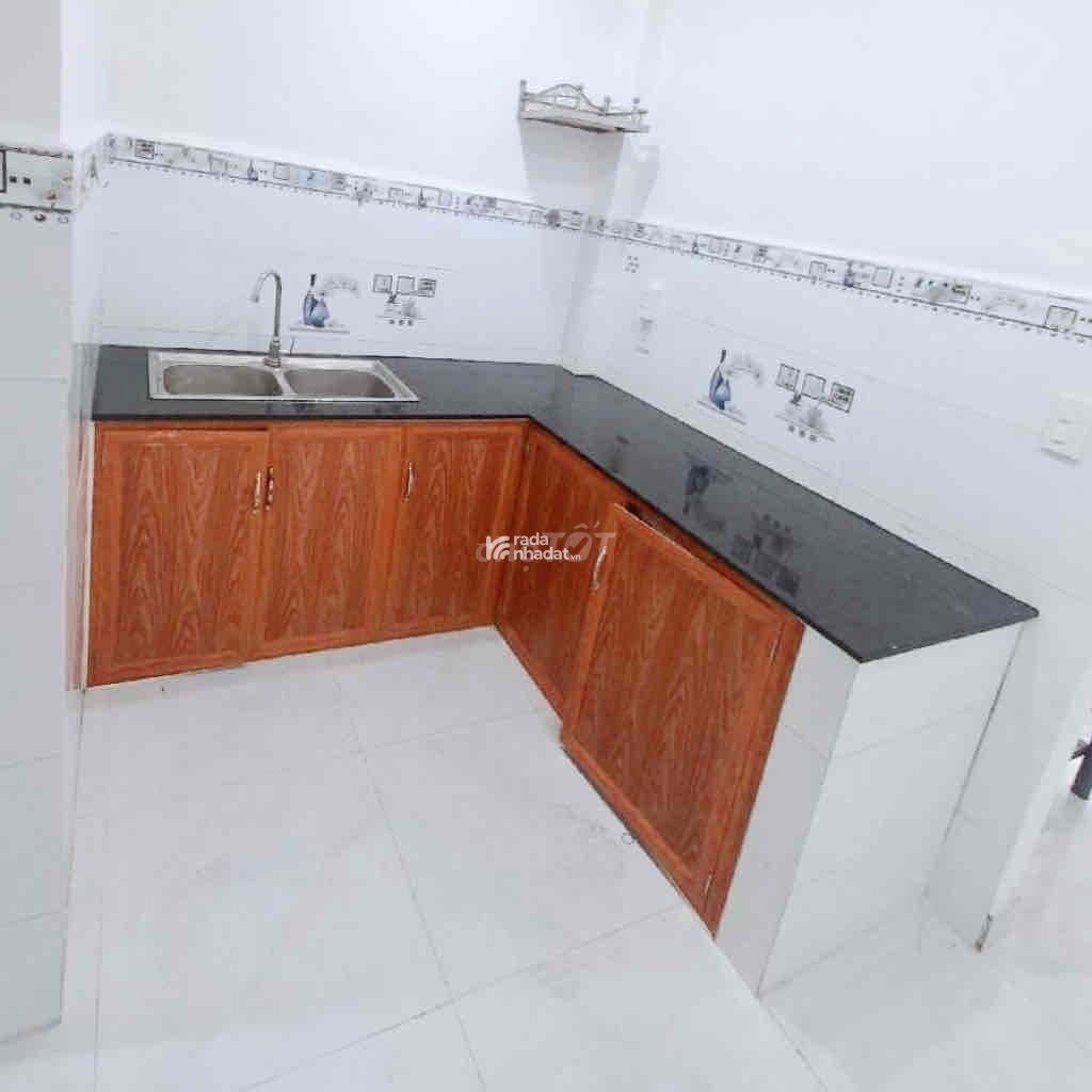 Bán nhà 60m2, 3 tầng, hẻm xe hơi đường Âu Dương Lân, trung tâm Quận 8