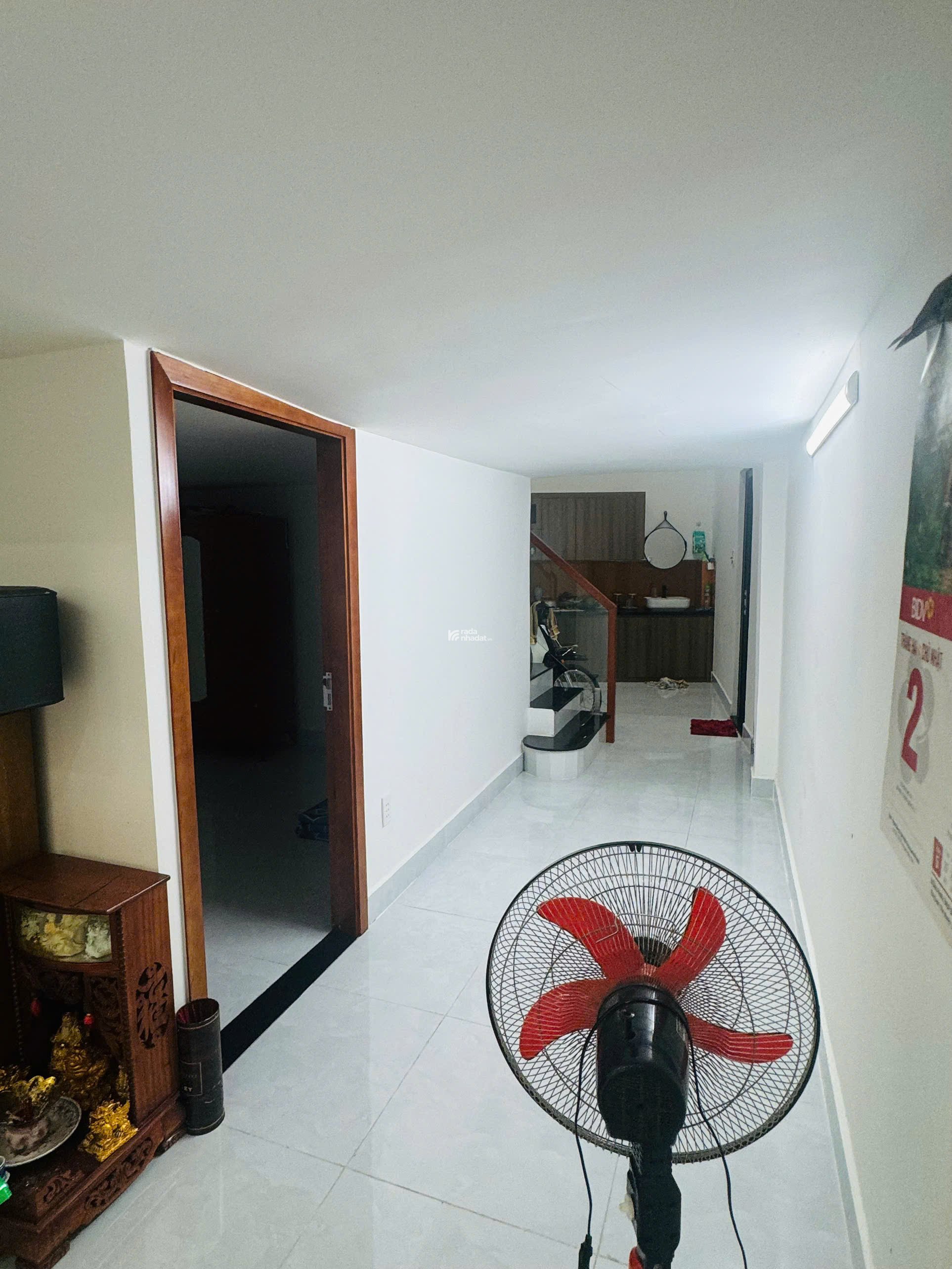 Bán nhà HXH  3 tầng ngang 4.2 dài 14m đường Thành Thái   quận 10 chỉ hơn 13 tỷ thương lượng