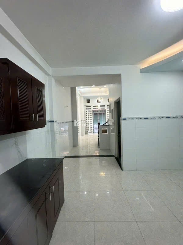 Nhà mới sạch đẹp Gò Dầu, Tân Phú - sát mặt tiền Gò Dầu - DT 4x14m, Giá chỉ 5,9 tỷ