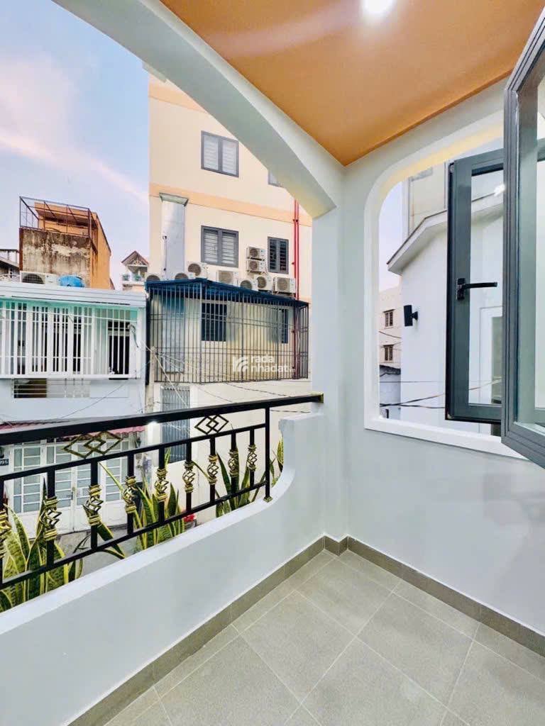 [BÌNH THẠNH] - PHAN VĂN TRỊ 44M2 -  CĂN GÓC NGAY NGÃ 5 BÌNH HOÀ - 4.95 TỶ
