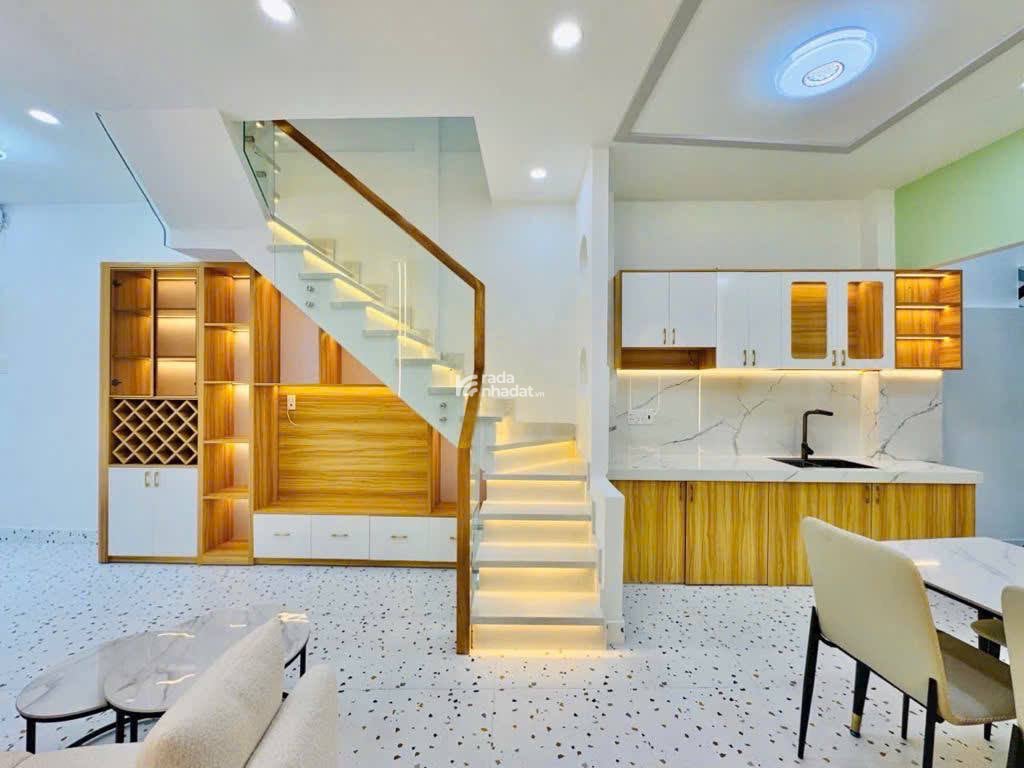 [BÌNH THẠNH] - PHAN VĂN TRỊ 44M2 -  CĂN GÓC NGAY NGÃ 5 BÌNH HOÀ - 4.95 TỶ