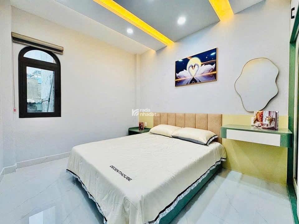 Bán gấp nhà đẹp giá tốt, 3 Tỷ 920 có ngay nhà Nguyễn Bậc P3 Tân Bình với DT 47m2 , 4 Phòng Ngủ