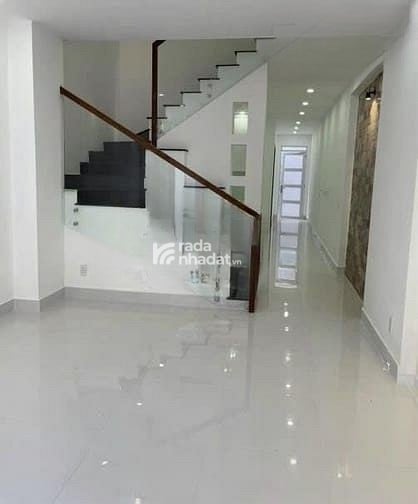 Kẹt tiền bán nhà Hậu Giang, P5, Quận 6 - giá 3 tỷ 2,DT 60m2 sổ riêng