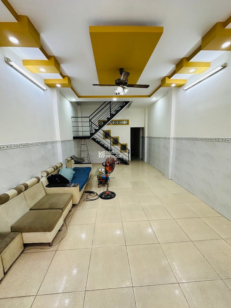 SÁT TÂN BÌNH, HẺM XE HƠI TRỊNH ĐÌNH TRỌNG, TÂN PHÚ, 52M2 HIẾM CÓ. GIẢM 550TR CHỈ 5.3T TL TỐT
