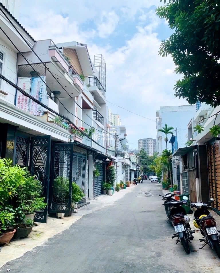 NHÀ 4 TẦNG KHU ĐỒNG BỘ - XE HƠI ĐỖ CỬA - NGANG 5M - Đ SỐ LÝ PHỤC MAN - CHỈ 11.5 TỶ TL