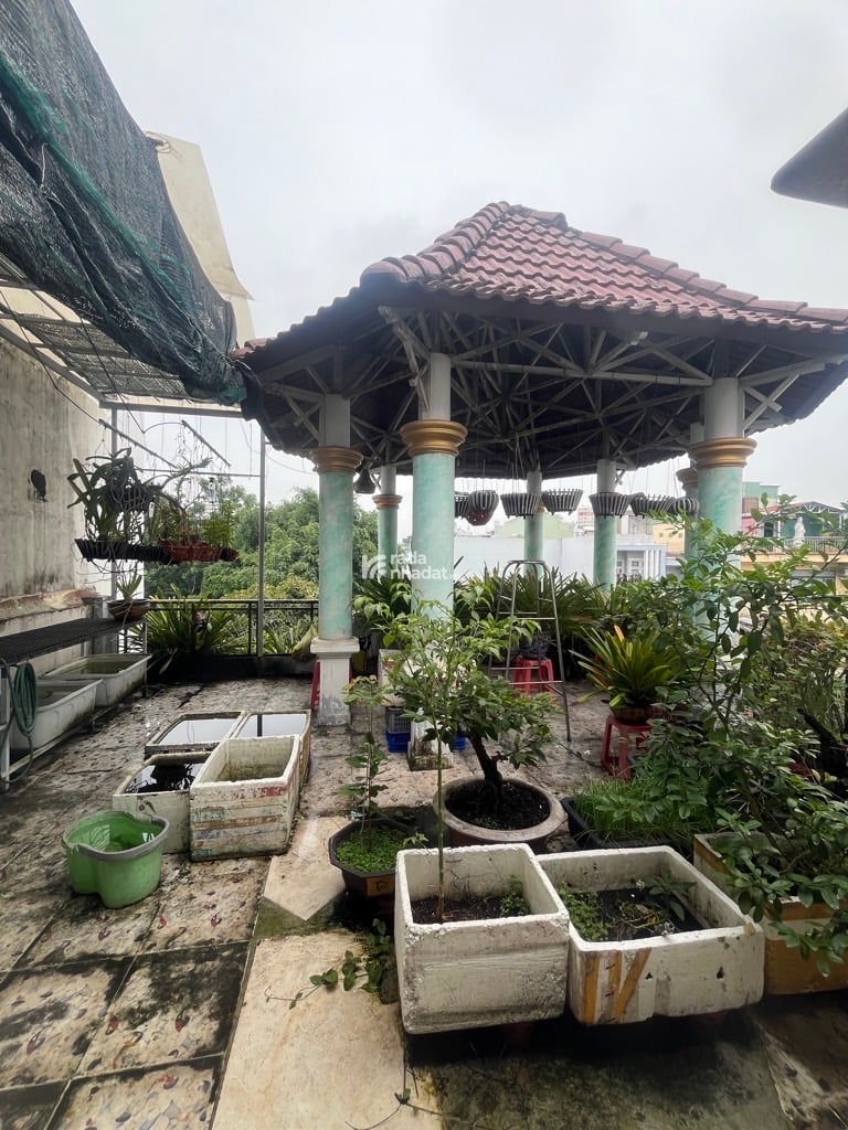 BIỆT THỰ 3 TẦNG NGANG 8DTCN 172M2 - KHU TÊN LỬA